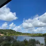 Villa By The Lake In Karoubatika Near Agios Ioannis
